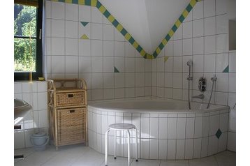 Austrija Privát Ossiach, Eksterijer